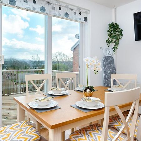 Parking, Garden, En-Suite & Tv'S In All Rooms, Large Living Space Swansea Exterior photo